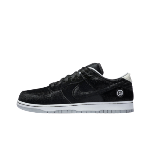 Nike Sb Dunk Low x Medicom "BearBrick"