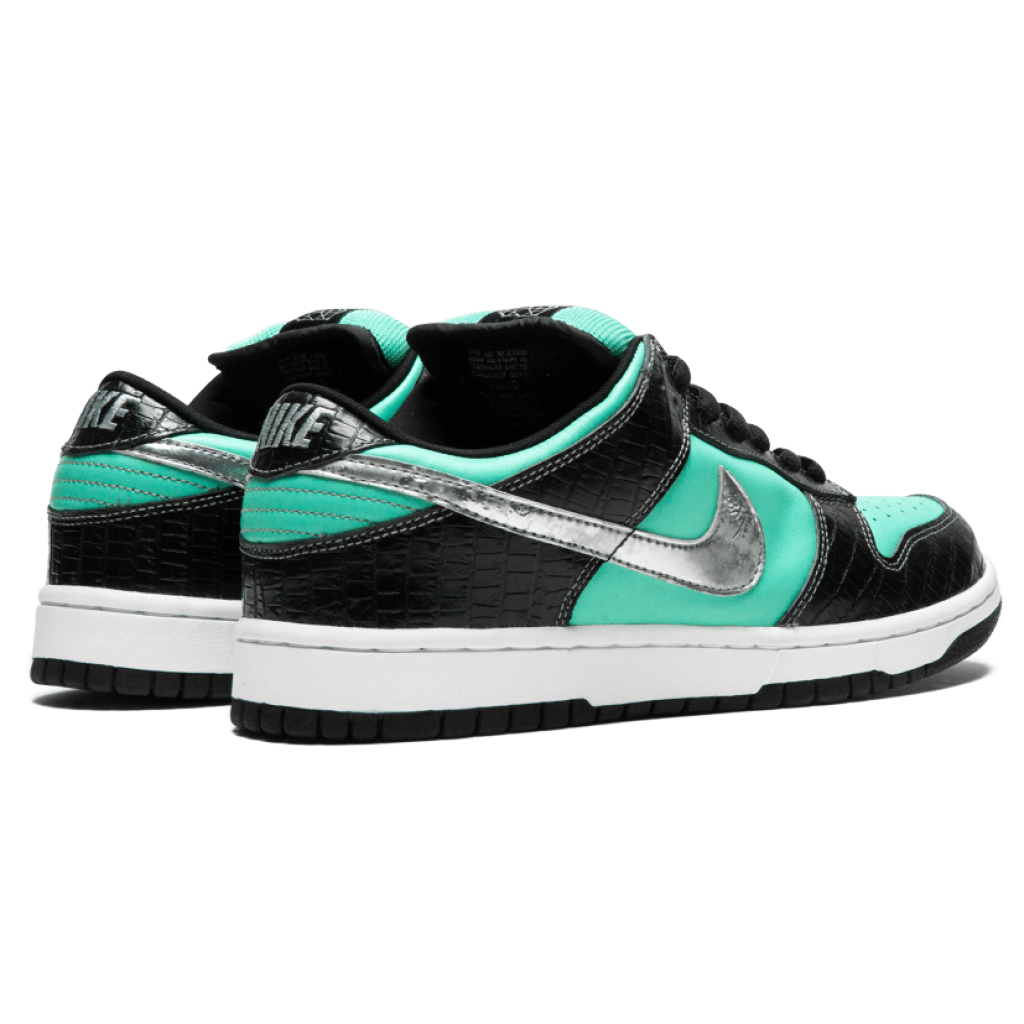 Nike тиффани. Nike SB Dunk Tiffany. Nike SB Dunk Low Pro. Nike Dunk Low x Diamond Supply co (2005). Nike SB Dunk Low Tiffany.