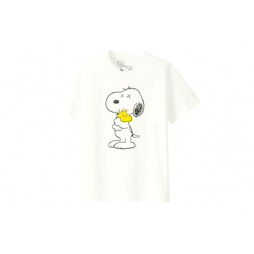 Kaws x Uniqlo Peanuts Holding Tee