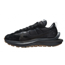 Nike Vaporwaffle sacai Black Gum