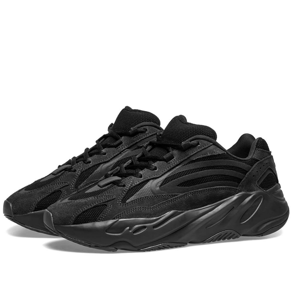 yeezy 700 all cw