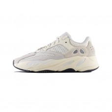 Yeezy Boost 700 Analog