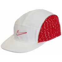 Supreme Nike Boucle Running Hat White