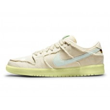 Nike SB Dunk Low Mummy